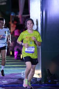 BIB: 610, 3237
                            <button type="button" onclick="openModal(26221682)" class="btn btn-primary btn-sm float-right btn-popup" data-toggle="modal" data-target=".modal-high-quality">
                        <i class="fas fa-shopping-cart"></i> Add to Cart
                    </button>
                                            <button type="button" onclick="isThisMe(26221682, true)" class="btn btn-success btn-sm float-right btn-popup btn-isme hidden" data-toggle="tooltip" data-placement="bottom" title="นี่คือรูปของคุณใช่ไหม คลิกที่นี่เพื่อเอาเข้าอัลบั้ม">
                        <i class="fas fa-plus"></i> Add to album
                    </button>
                    <button type="button" onclick="isThisMe(26221682, false)" class="btn btn-warning btn-sm float-right btn-popup btn-isnotme hidden">
                        <i class="fas fa-ban"></i> Remove from album
                    </button>